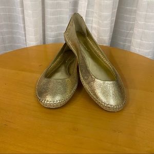 BCBG Flats- 7.5